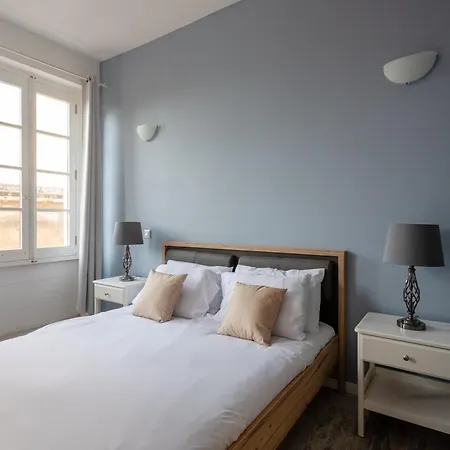 Bnbnova - Historic 3ba House With Rooftop Διαμέρισμα Βαλέτα