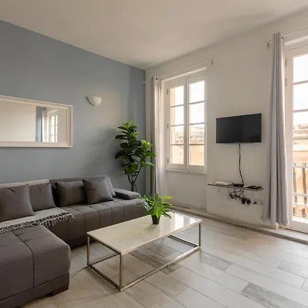 Bnbnova - Historic 3ba House With Rooftop *