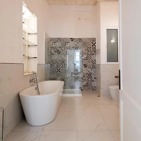Διαμέρισμα Bnbnova - Historic 3ba House With Rooftop